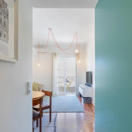 Апартаменты Near Lisbon Амадора
